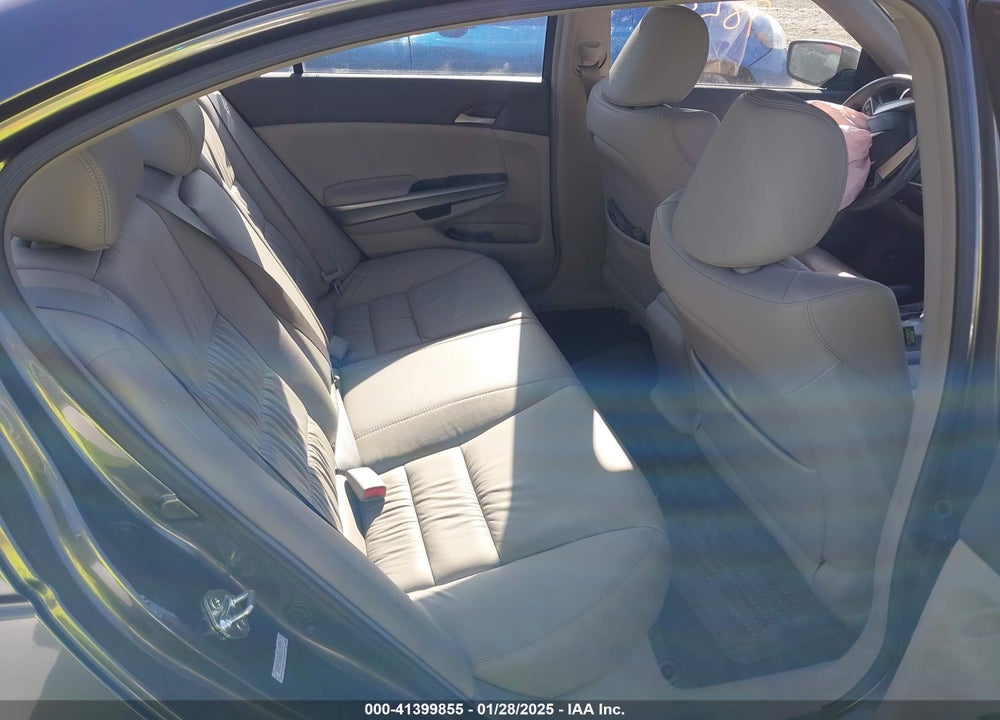 2008 HONDA ACCORD 2.4 EX-L VIN: 1HGCP26868A115257