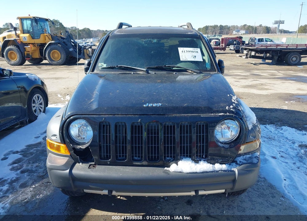 2005 JEEP LIBERTY RENEGADE VIN: 1J4GL38K75W552199
