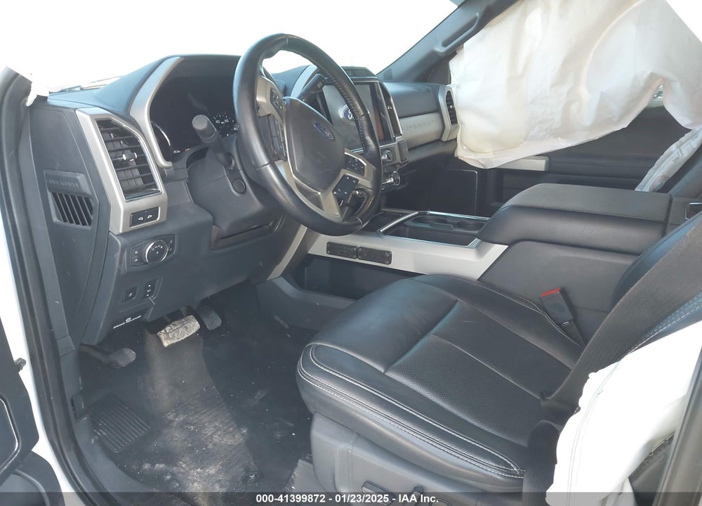 2022 FORD F-350 LARIAT VIN: 1FT8W3BT5NEE63174