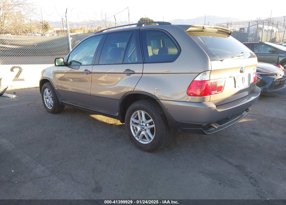 2005 BMW X5 3.0I VIN: 5UXFA13555LU48324
