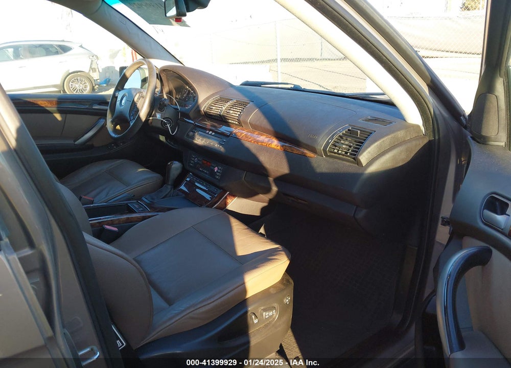 2005 BMW X5 3.0I VIN: 5UXFA13555LU48324