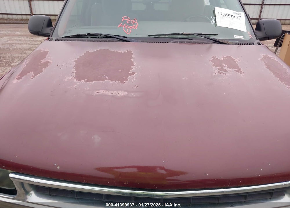 2002 CHEVROLET TAHOE LS VIN: 1GNEC13Z32R140031