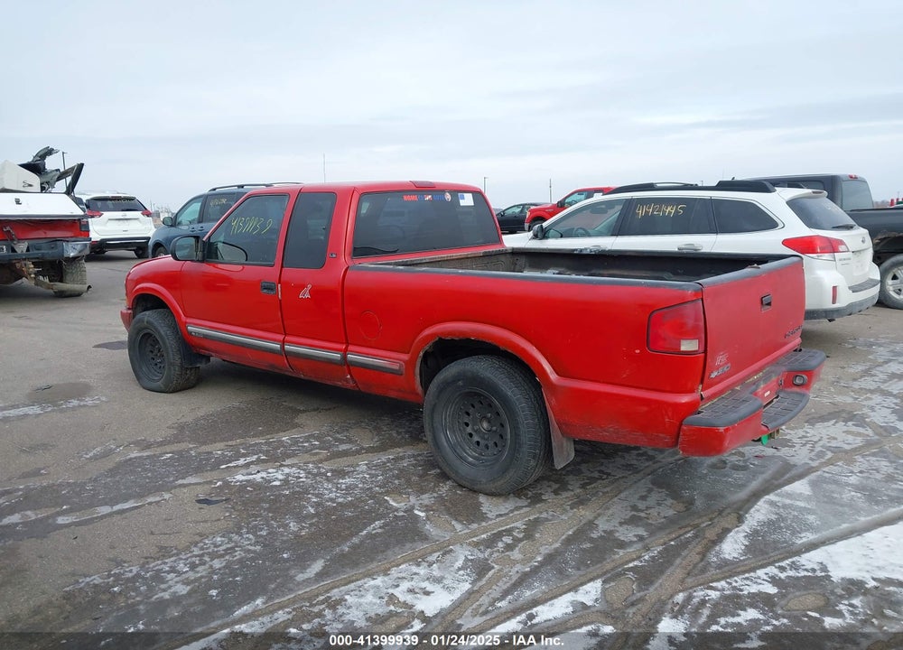 2001 CHEVROLET S-10 LS VIN: 1GCDT19WX18195047
