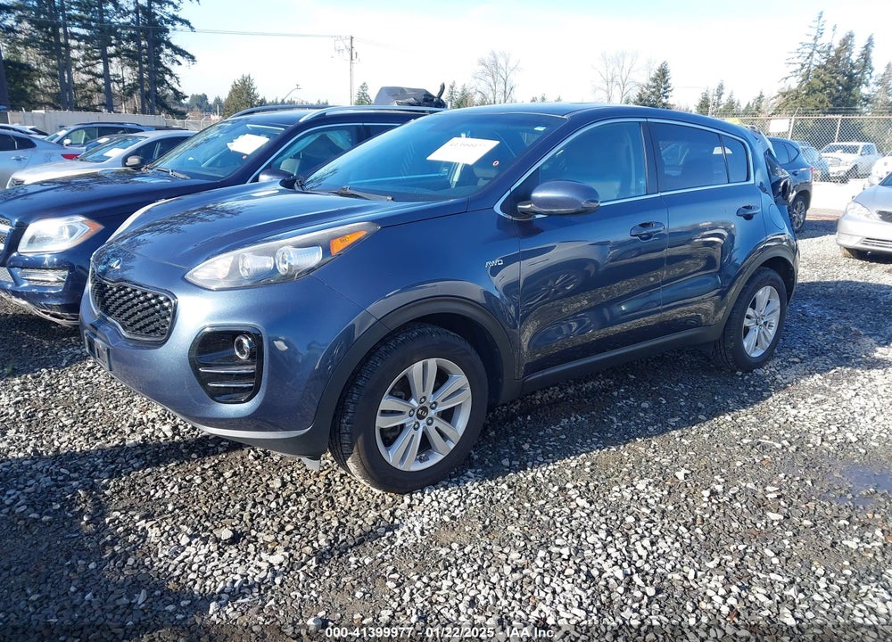 2018 KIA SPORTAGE LX VIN: KNDPMCAC5J7413750