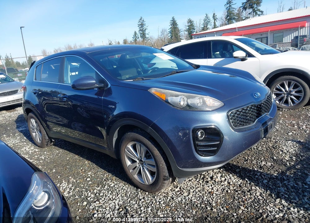 2018 KIA SPORTAGE LX VIN: KNDPMCAC5J7413750