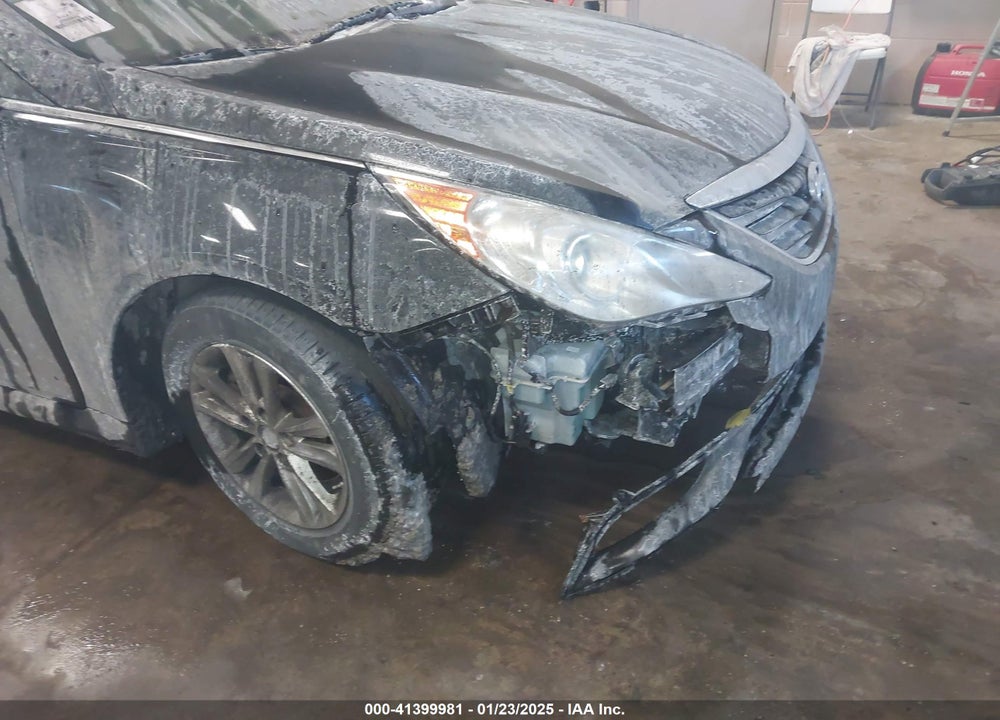 2014 HYUNDAI SONATA VIN: 5NPEB4AC5EH936819
