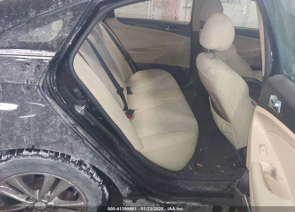 2014 HYUNDAI SONATA VIN: 5NPEB4AC5EH936819