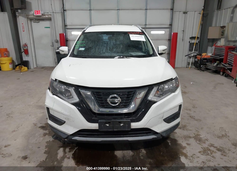 2017 NISSAN ROGUE S VIN: JN8AT2MV5HW007570