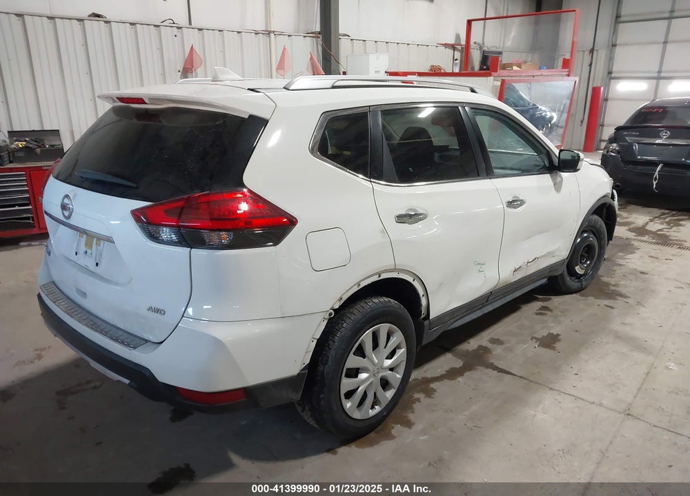 2017 NISSAN ROGUE S VIN: JN8AT2MV5HW007570