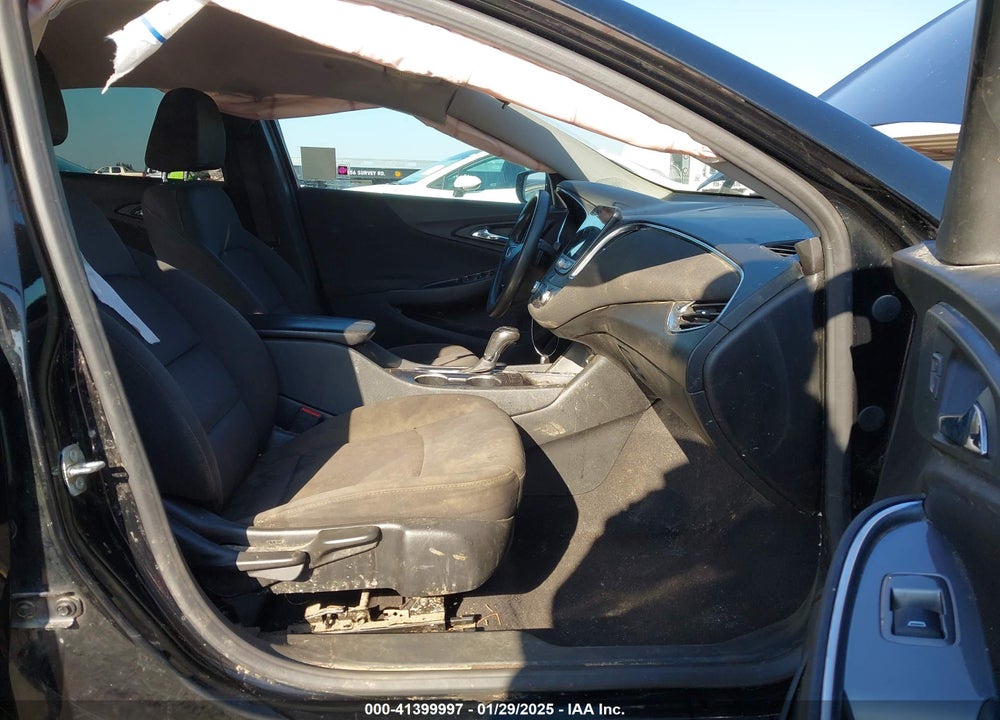 2020 CHEVROLET MALIBU VIN: 1G1ZD5STXLF121676