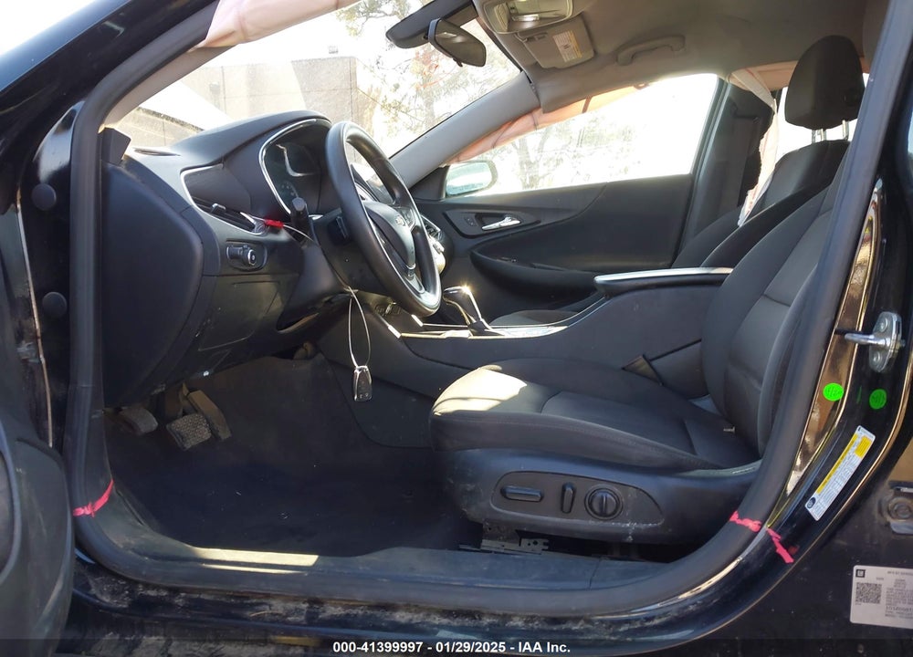 2020 CHEVROLET MALIBU VIN: 1G1ZD5STXLF121676