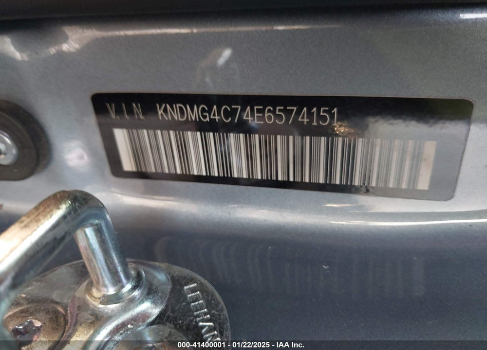 2014 KIA SEDONA LX VIN: KNDMG4C74E6574151