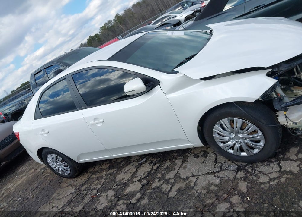 2013 KIA FORTE VIN: KNAFU4A23D5697112