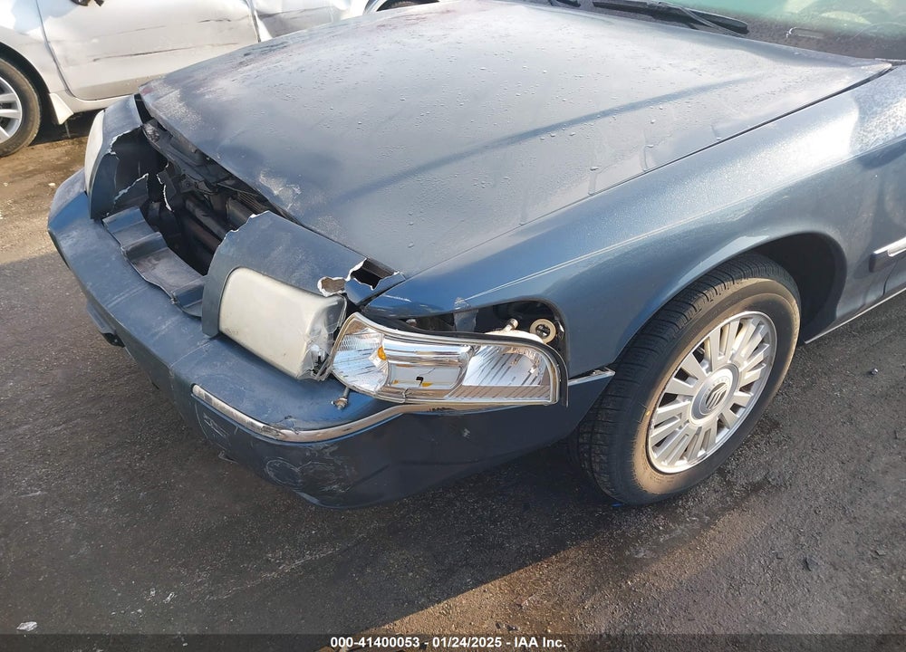 2007 MERCURY GRAND MARQUIS VIN: 2MEFM75V37X611212