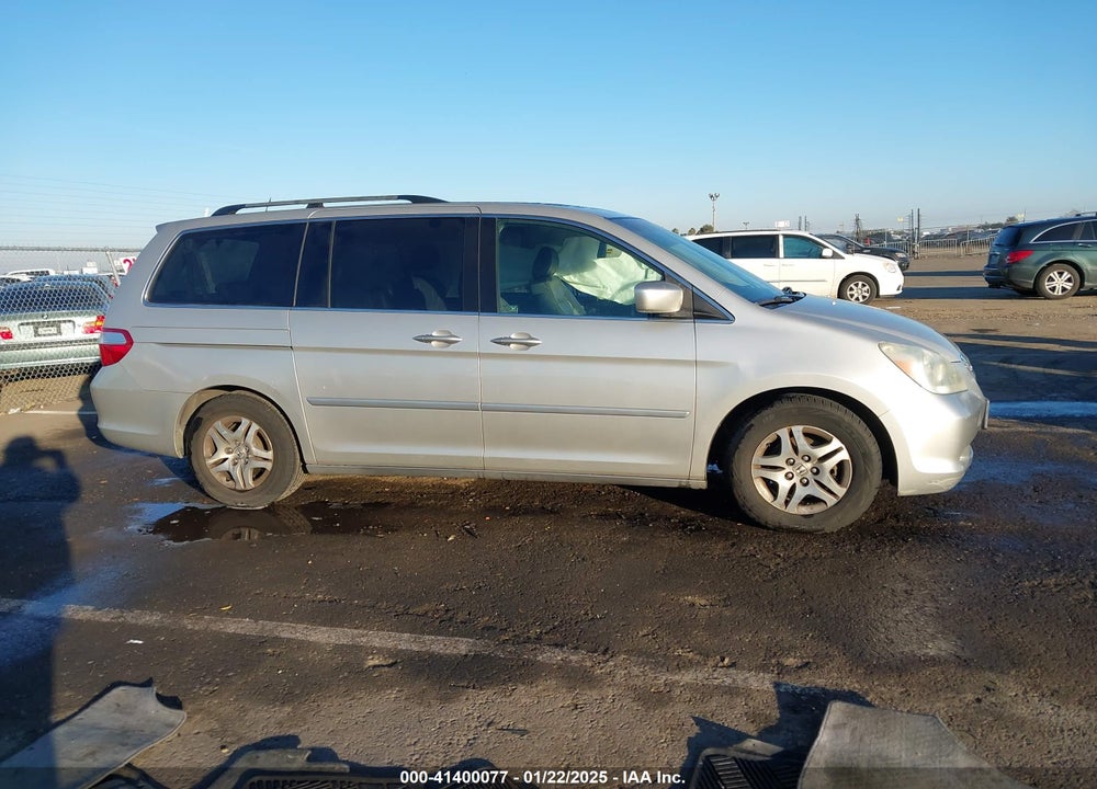 2006 HONDA ODYSSEY EX-L VIN: 5FNRL38786B021044