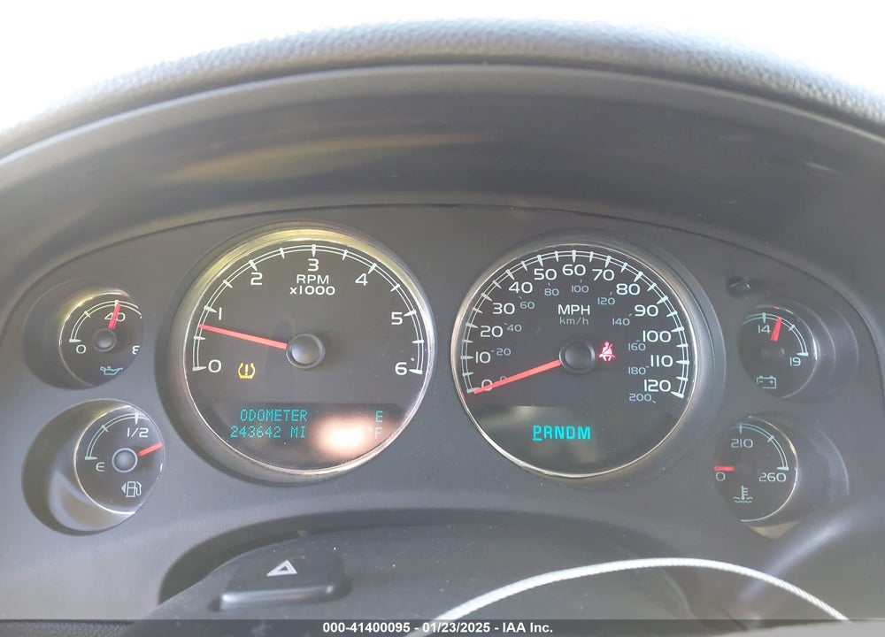 2011 CHEVROLET TAHOE LTZ VIN: 1GNSCCE02BR115571
