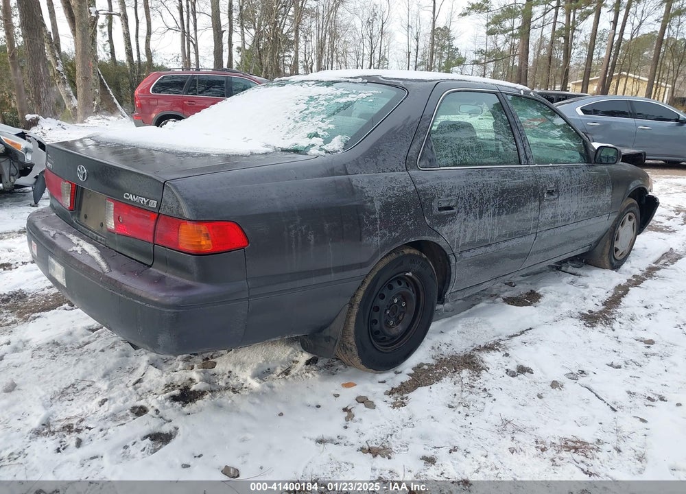 2000 TOYOTA CAMRY CE VIN: 4T1BG22K2YU986601