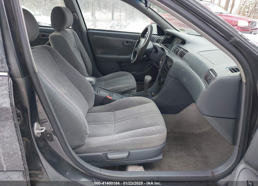 2000 TOYOTA CAMRY CE VIN: 4T1BG22K2YU986601