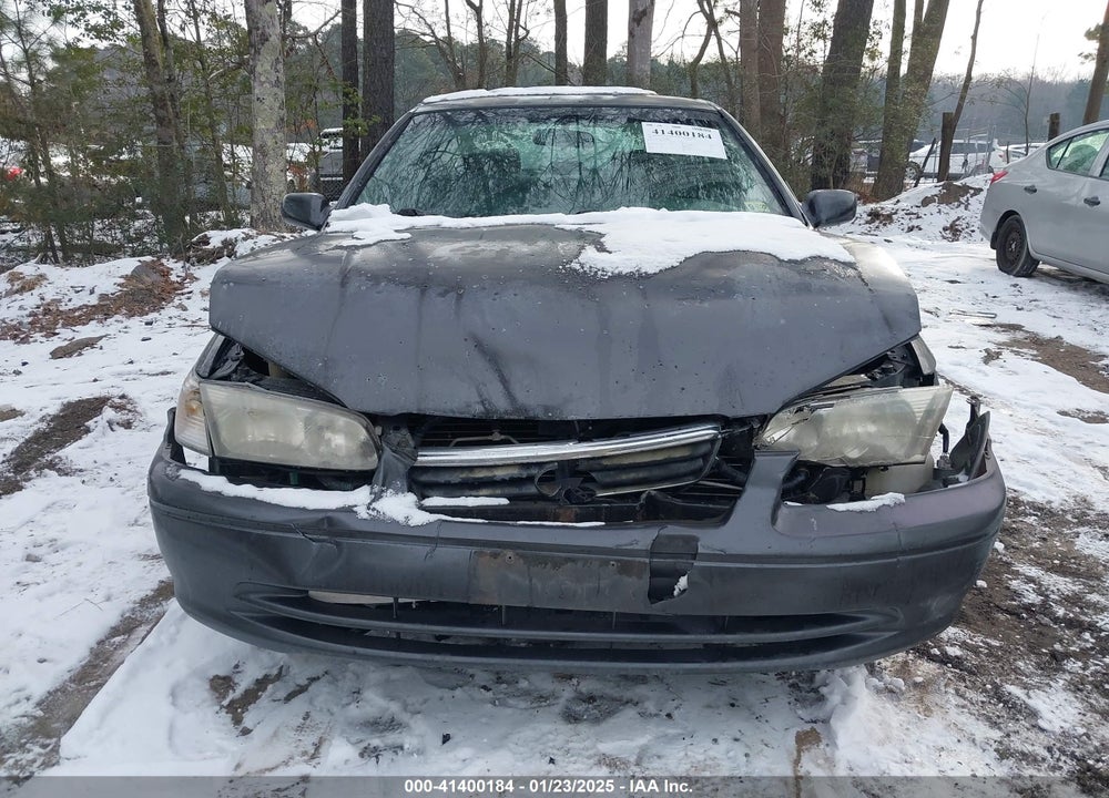 2000 TOYOTA CAMRY CE VIN: 4T1BG22K2YU986601