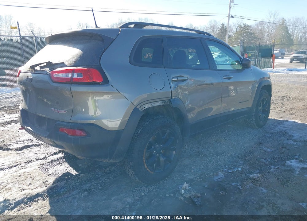 2017 JEEP CHEROKEE TRAILHAWK 4X4 VIN: 1C4PJMBS5HW605447