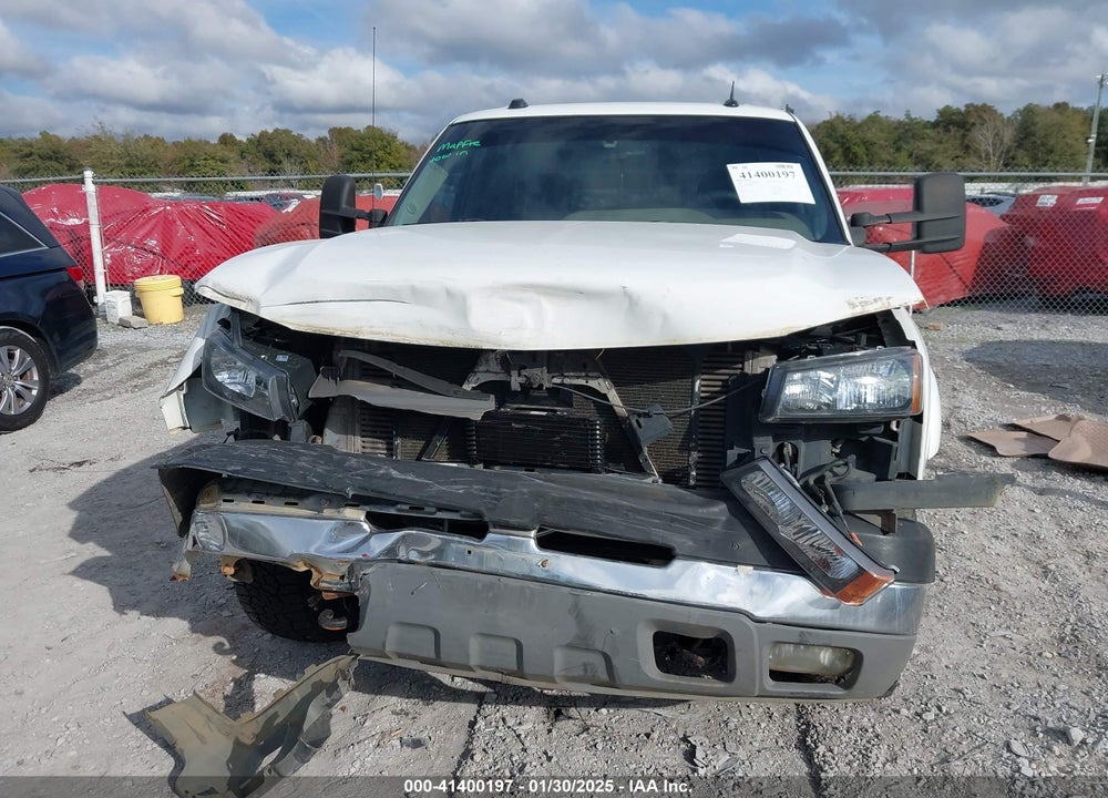 2005 CHEVROLET SILVERADO 2500HD LT VIN: 1GCHK23295F952151