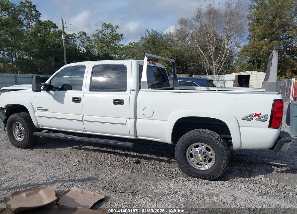2005 CHEVROLET SILVERADO 2500HD LT VIN: 1GCHK23295F952151