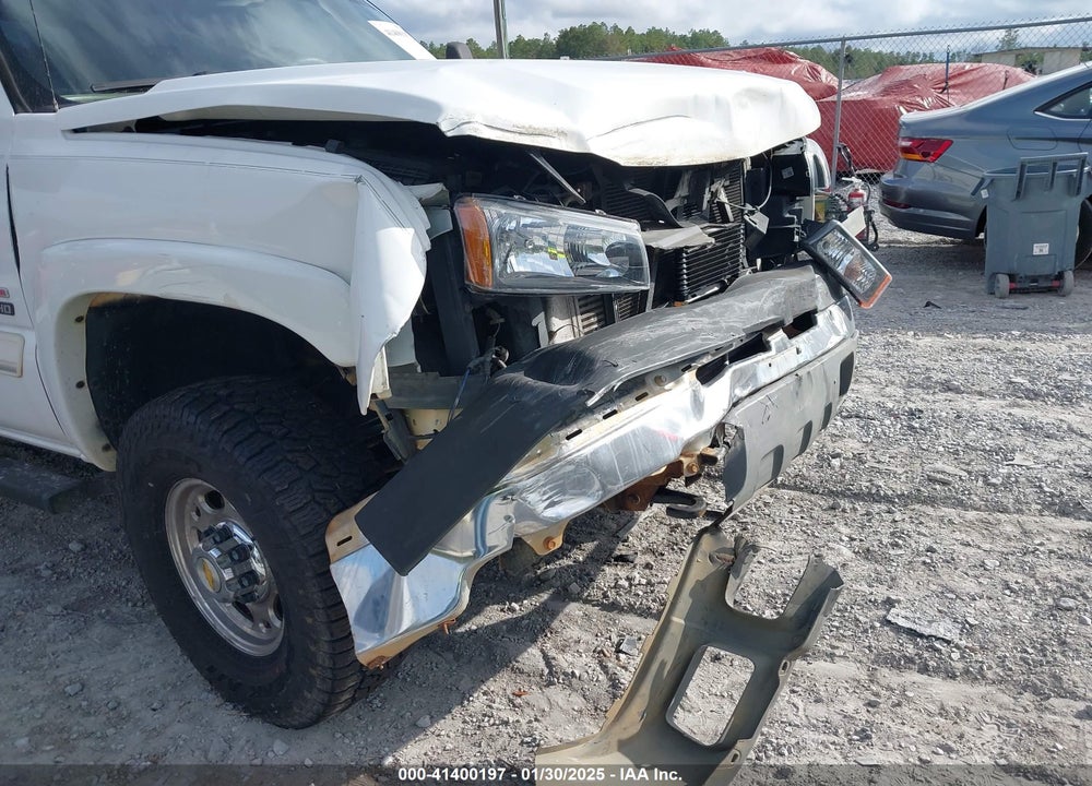 2005 CHEVROLET SILVERADO 2500HD LT VIN: 1GCHK23295F952151