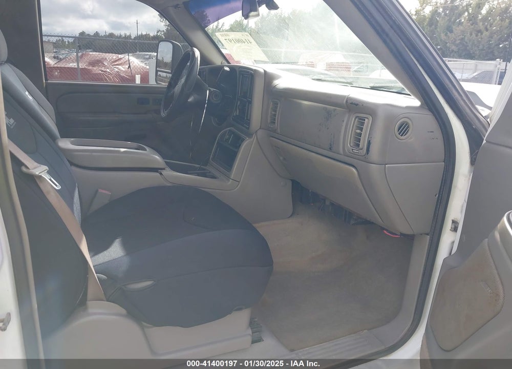 2005 CHEVROLET SILVERADO 2500HD LT VIN: 1GCHK23295F952151