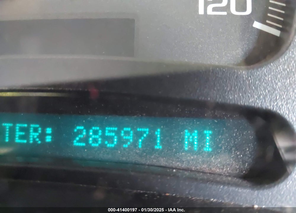 2005 CHEVROLET SILVERADO 2500HD LT VIN: 1GCHK23295F952151