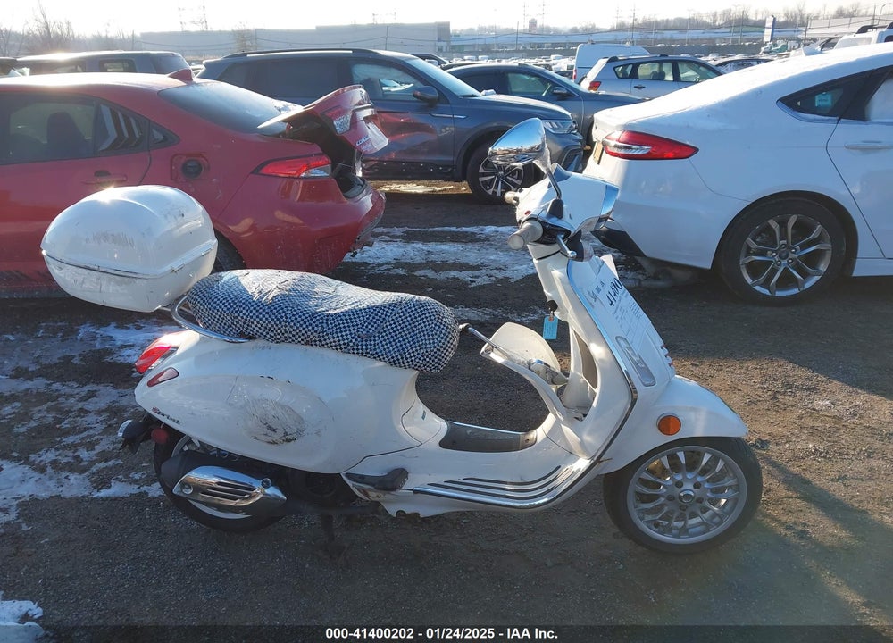 2016 VESPA SPRINT 150 3V VIN: ZAPM818G2G5401692