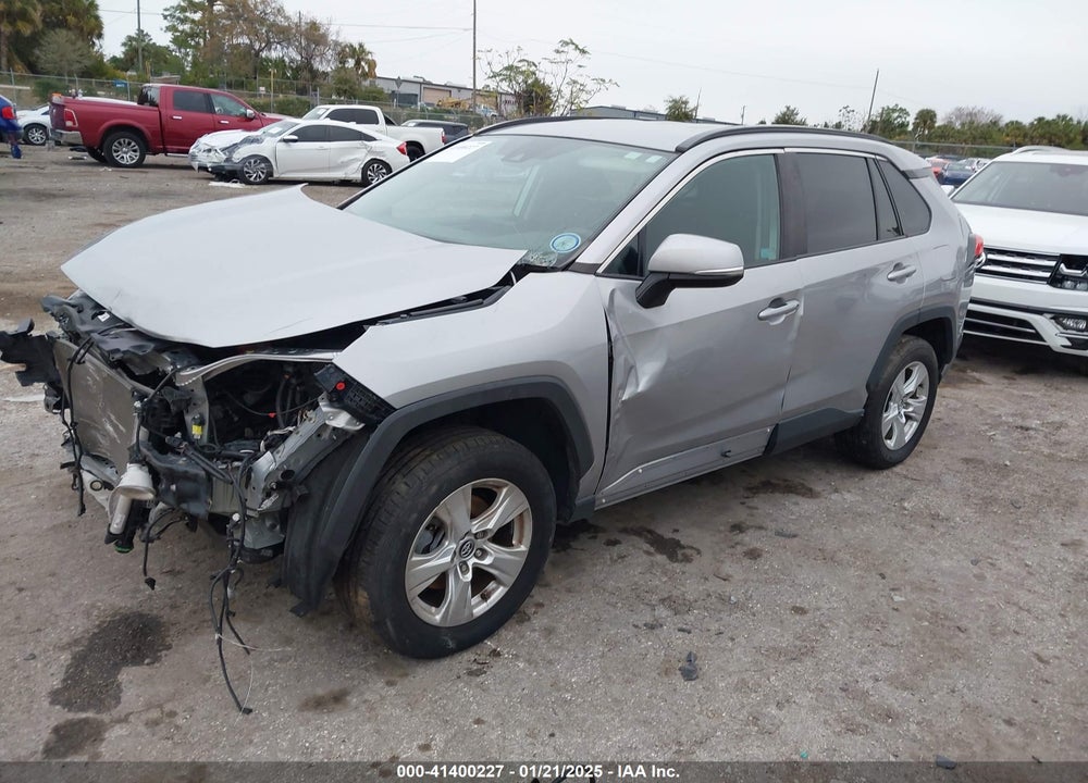 2020 TOYOTA RAV4 XLE VIN: 2T3W1RFVXLC053224