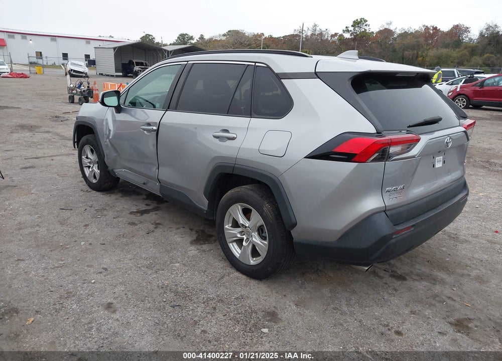 2020 TOYOTA RAV4 XLE VIN: 2T3W1RFVXLC053224