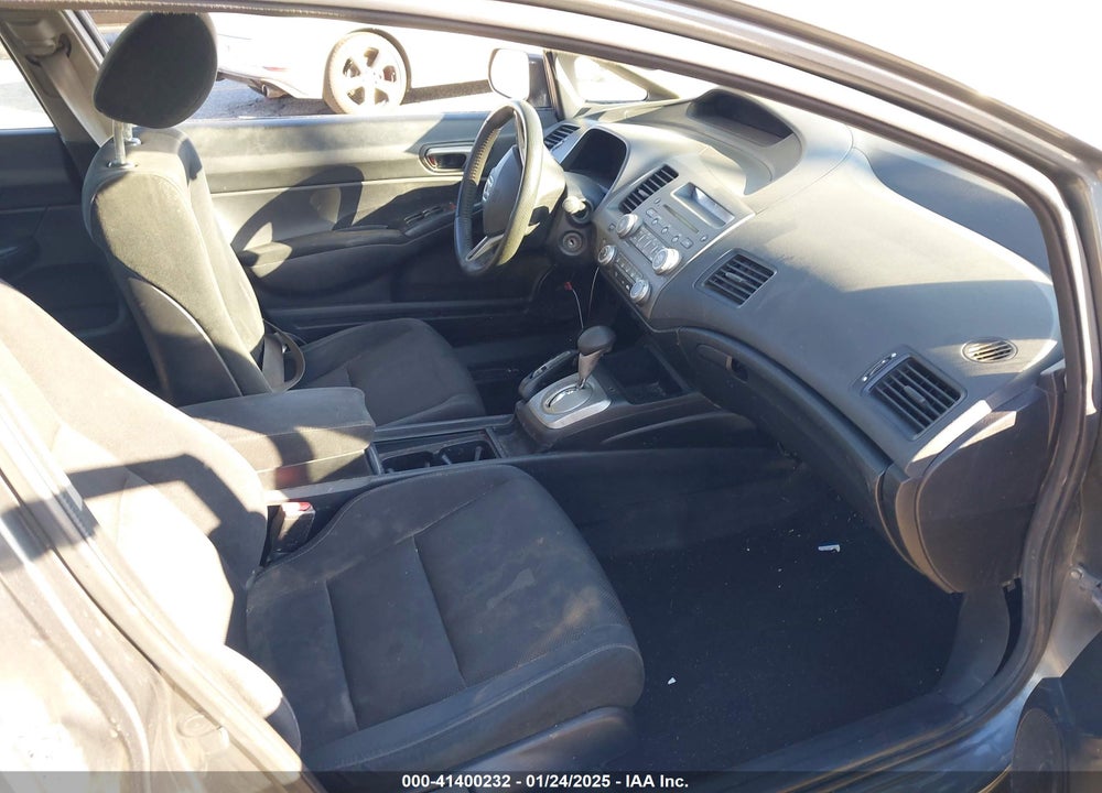 2010 HONDA CIVIC VIN: 19XFA1F67AE083363