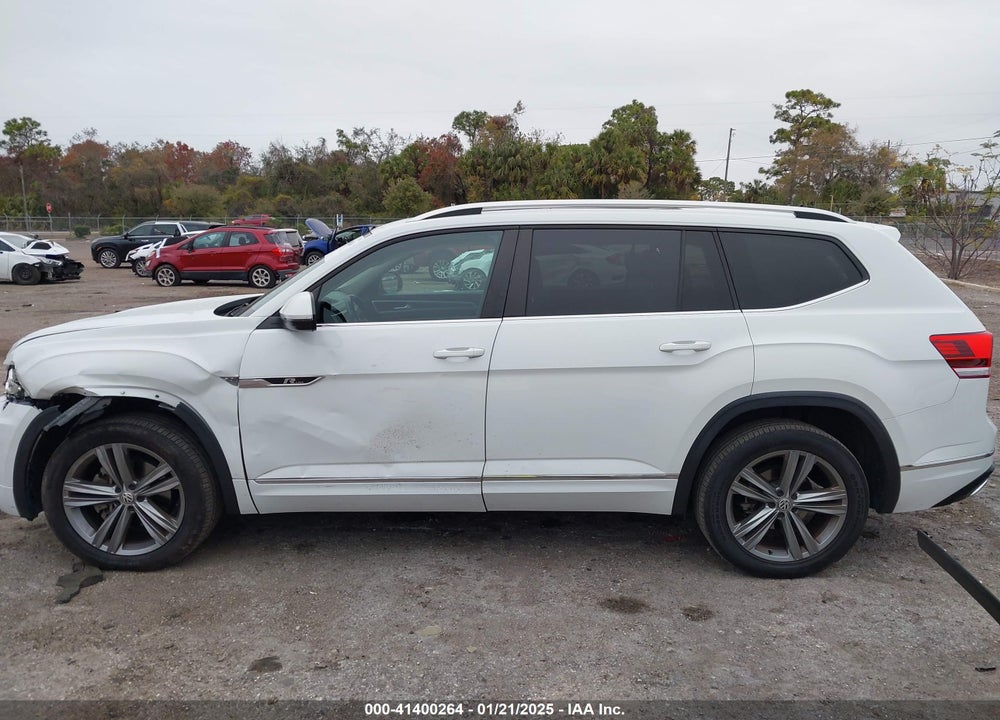 2018 VOLKSWAGEN ATLAS 3.6L V6 SEL VIN: 1V2SR2CA2JC592188