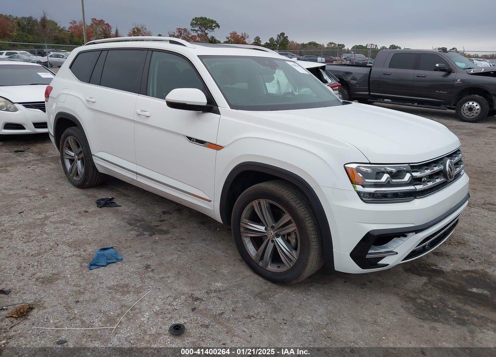 2018 VOLKSWAGEN ATLAS 3.6L V6 SEL VIN: 1V2SR2CA2JC592188