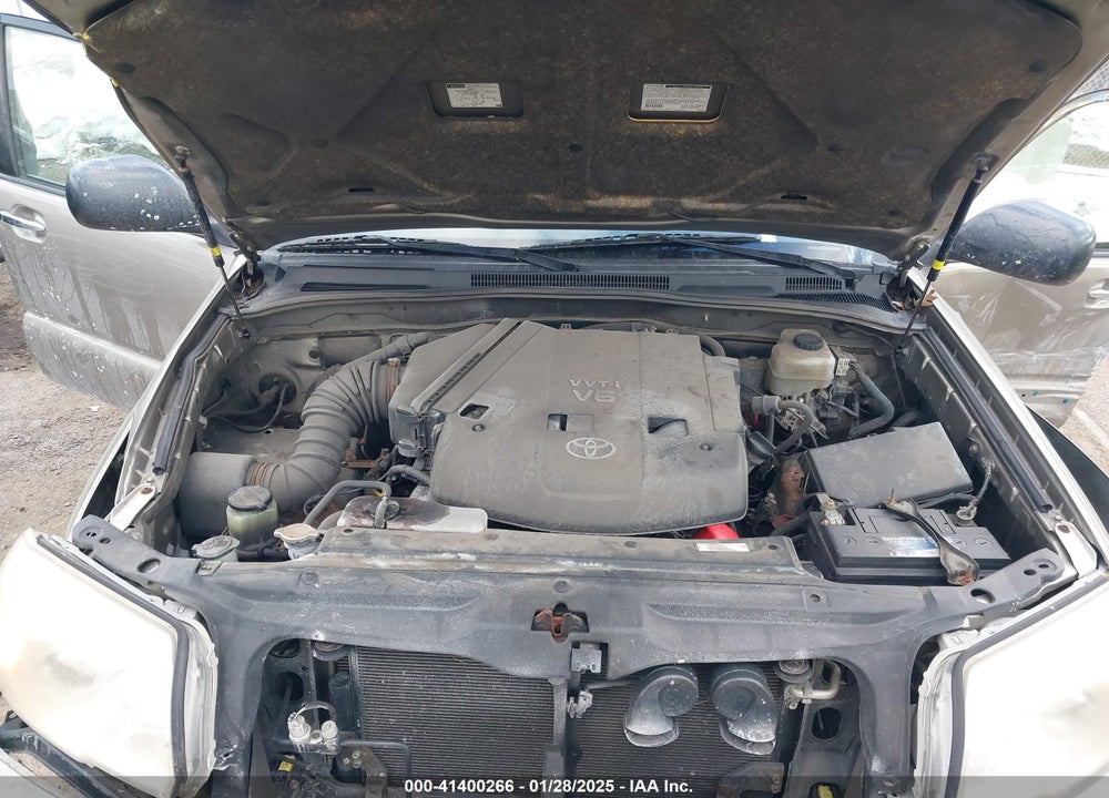 2006 TOYOTA 4RUNNER SR5 V6 VIN: JTEBU14R860103019
