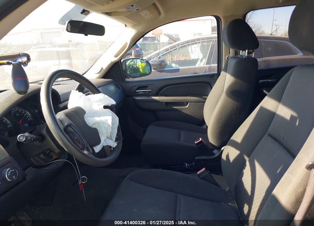 2010 CHEVROLET TAHOE VIN: 1GNUKAE0XAR168243