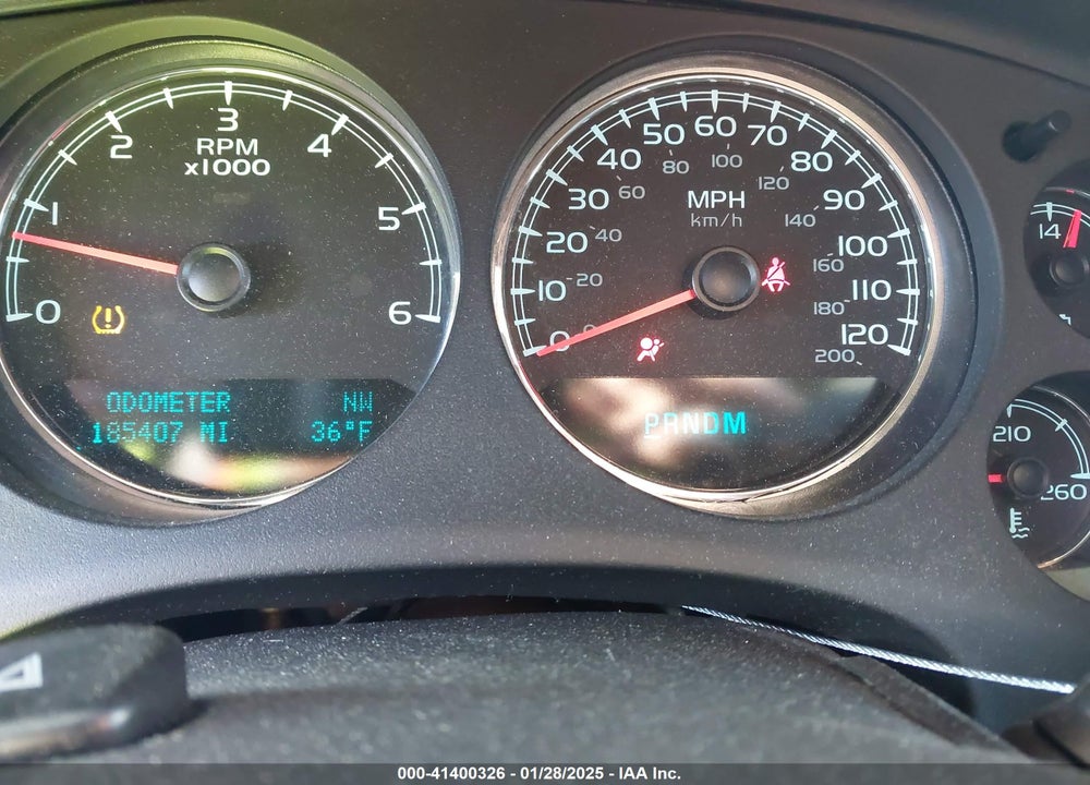 2010 CHEVROLET TAHOE VIN: 1GNUKAE0XAR168243