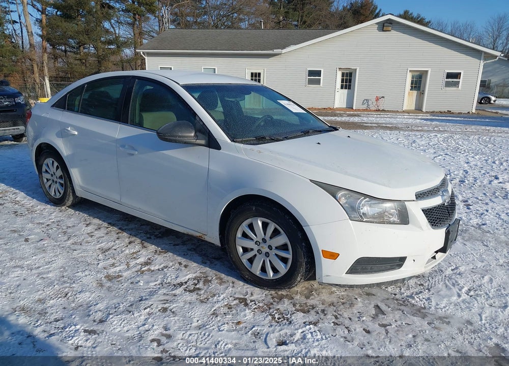 2011 CHEVROLET CRUZE LS VIN: 1G1PC5SH5B7235339