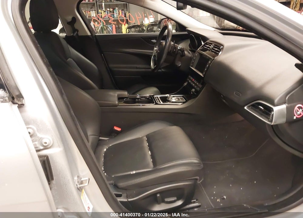 2017 JAGUAR XE 20D VIN: SAJAS4BN3HA952917