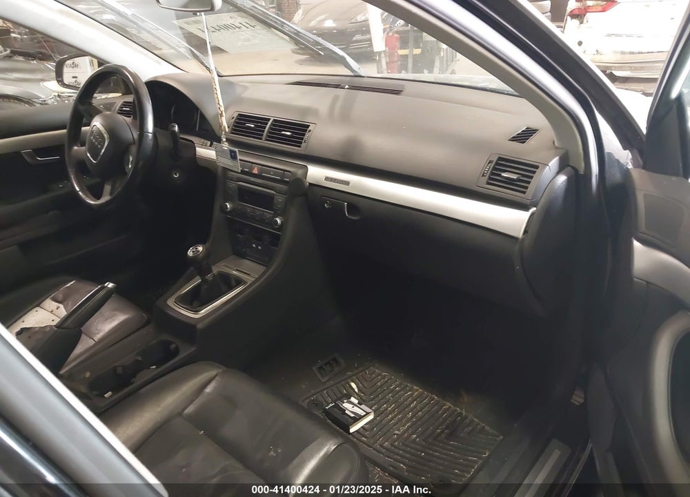 2008 AUDI A4 2.0T VIN: WAUDF78E98A042940