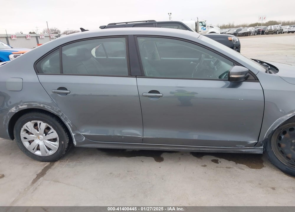 2014 VOLKSWAGEN JETTA VIN: 3VWD17AJ0EM243307