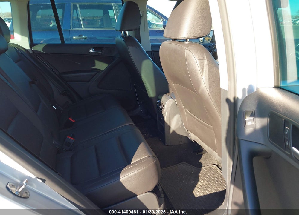 2013 VOLKSWAGEN TIGUAN S/SE/SEL VIN: WVGBV3AX7DW624660