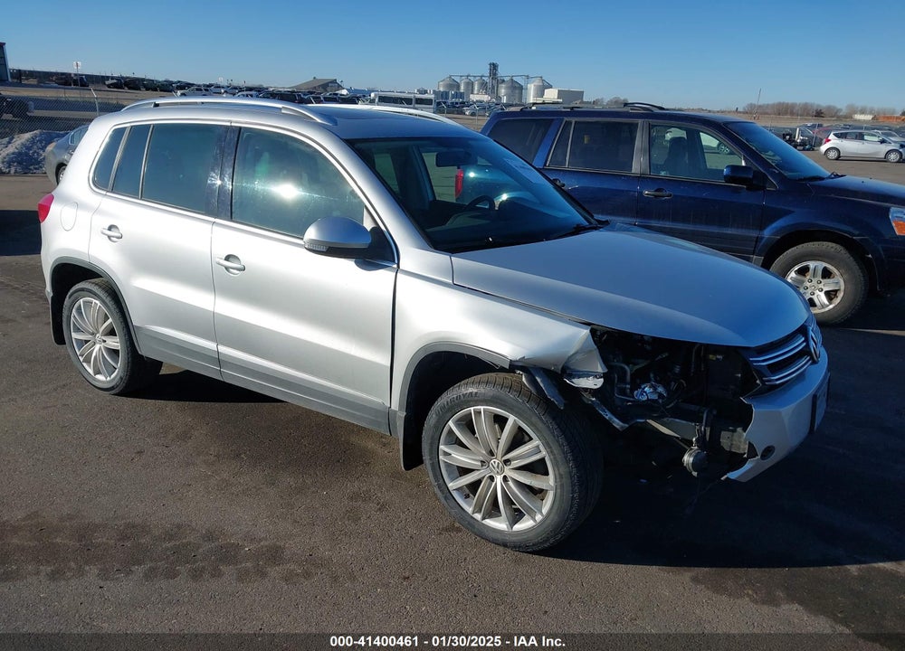 2013 VOLKSWAGEN TIGUAN S/SE/SEL VIN: WVGBV3AX7DW624660