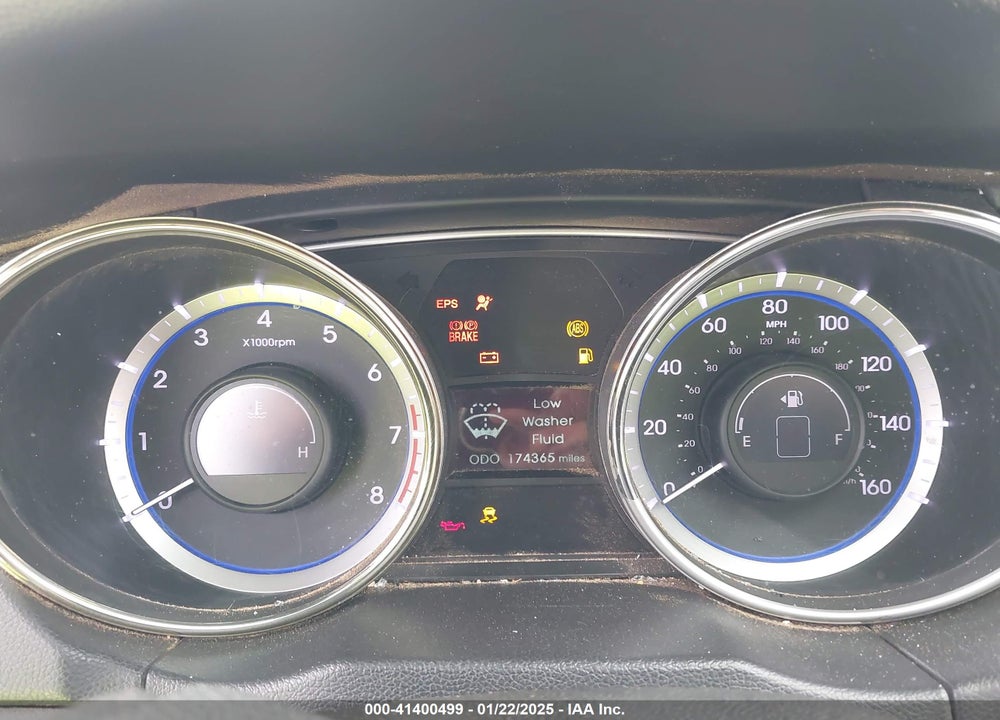 2011 HYUNDAI SONATA VIN: 5NPEB4AC1BH013779