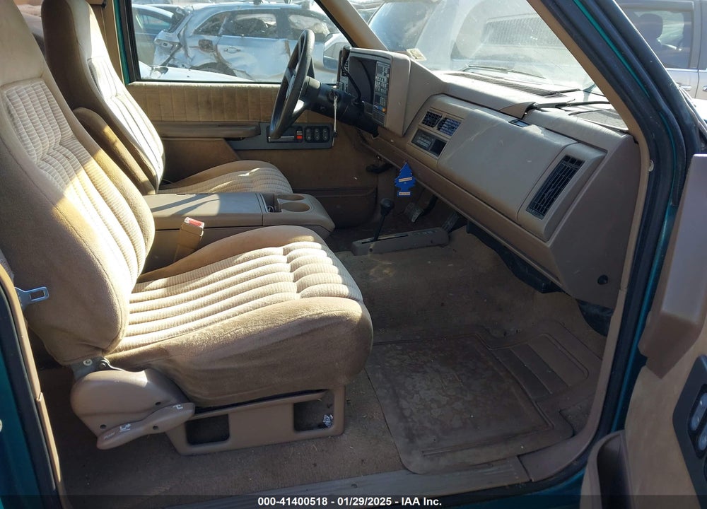 1993 CHEVROLET GMT-400 K1500 VIN: 2GCEK19K9P1248241
