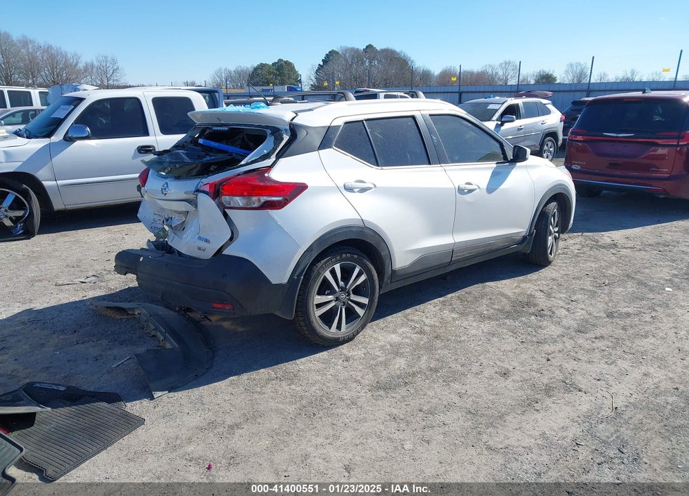2020 NISSAN KICKS SV XTRONIC CVT VIN: 3N1CP5CV1LL493890