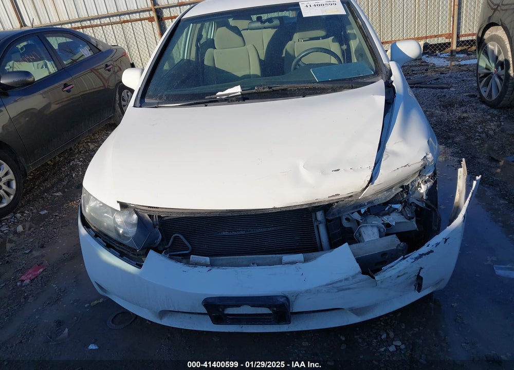 2011 HONDA CIVIC VIN: 19XFA1F51BE023216