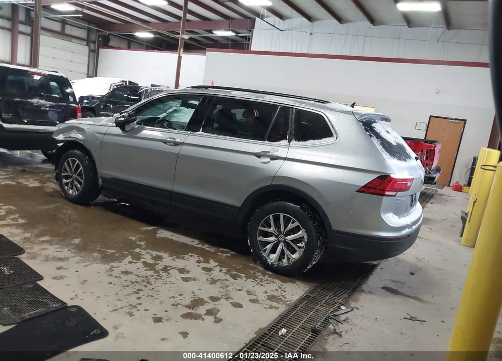 2019 VOLKSWAGEN TIGUAN 2.0T SE/2.0T SEL/2.0T SEL R-LINE/2.0T SEL R-LINE BLACK VIN: 3VV2B7AX6KM110737