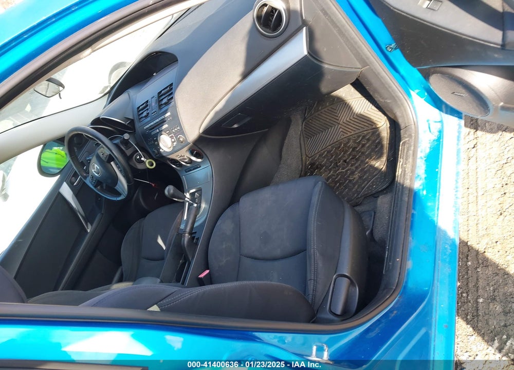2011 MAZDA 3 S SPORT VIN: JM1BL1K68B1458745